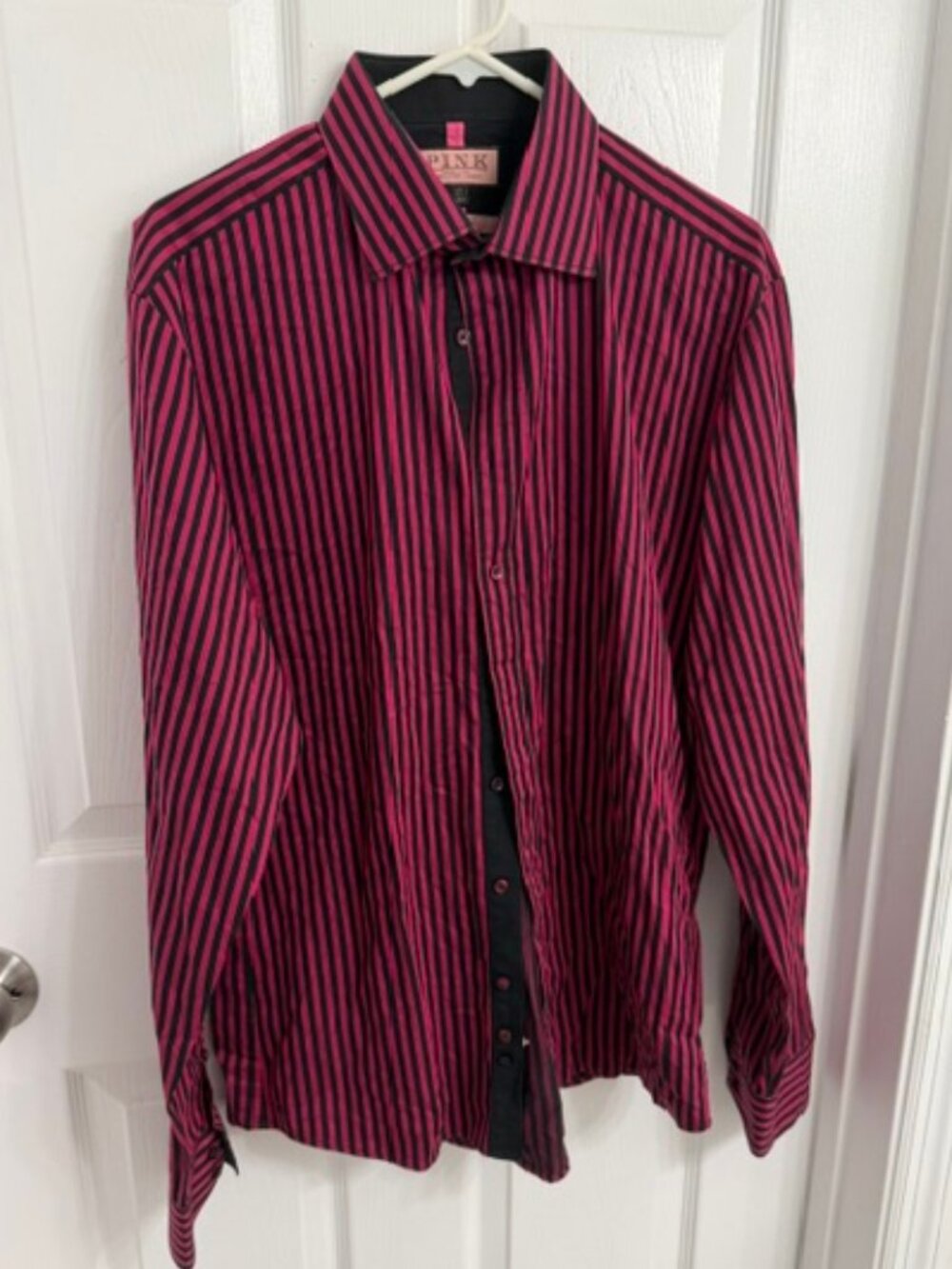 Thomas Pink Men’s Pink/Black Striped Slim Fit Button Up Dress Shirt Size 16.5